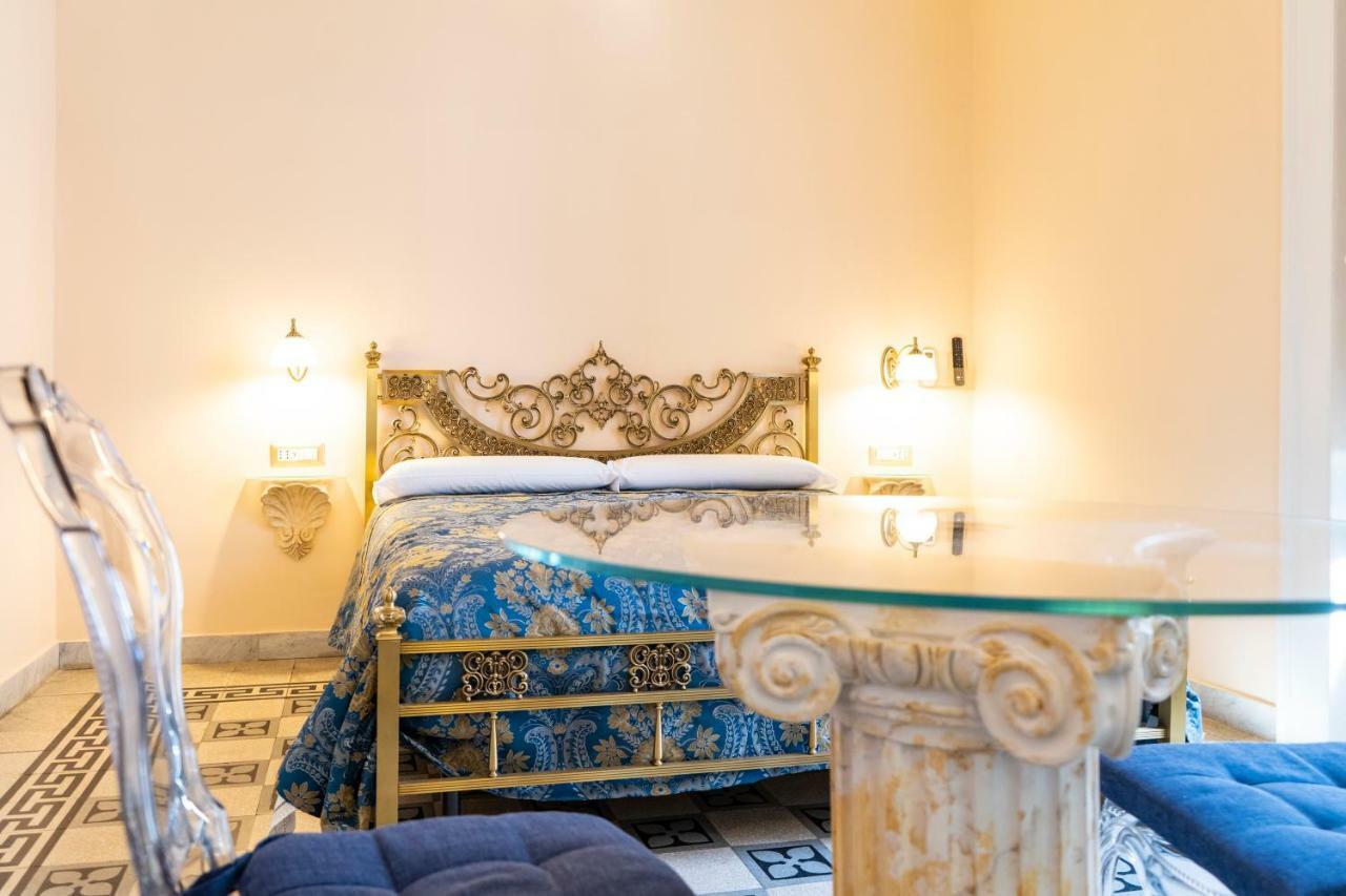 נאפולי Residence San Mattia מראה חיצוני תמונה