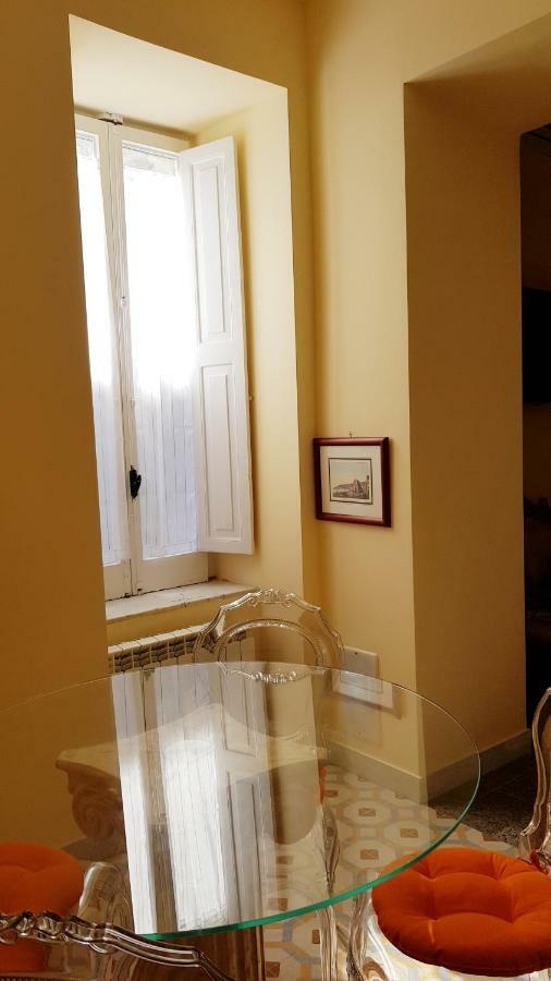 נאפולי Residence San Mattia מראה חיצוני תמונה